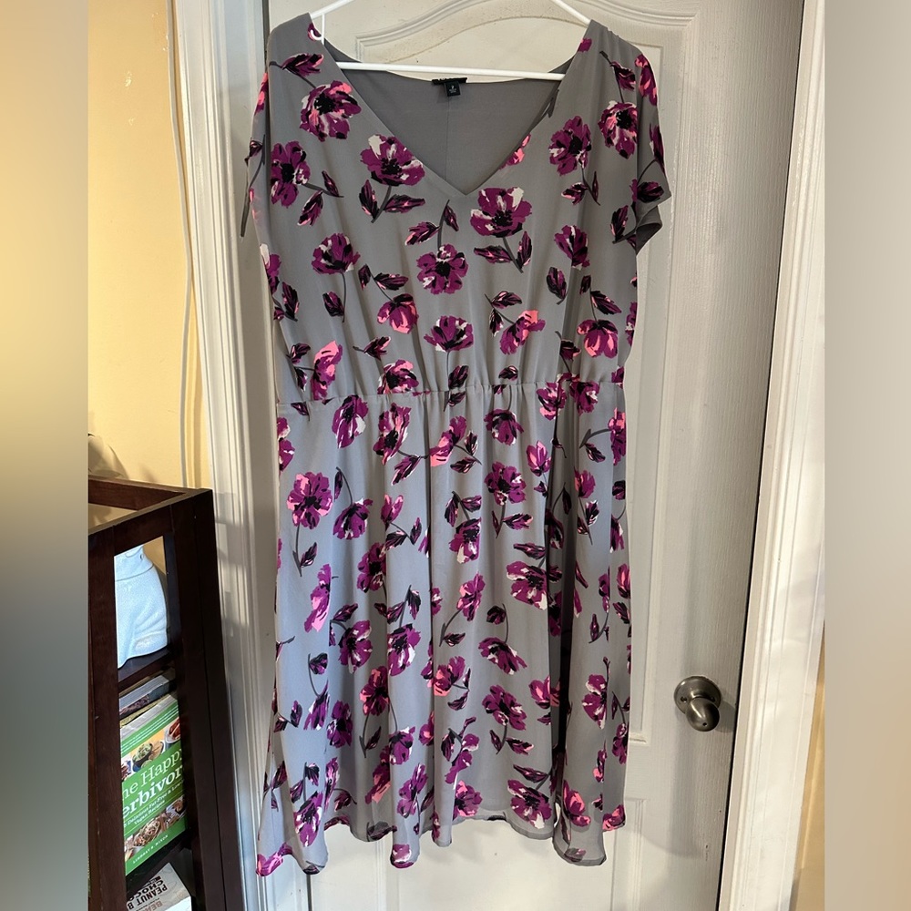 Torrid gray dress with deep purple floral, size 2